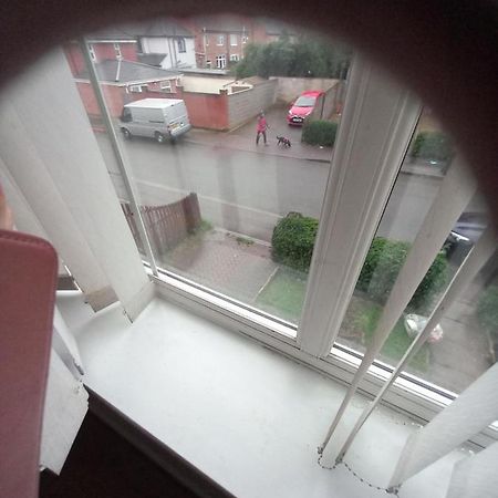 Private Rooms, 2 Showers In 3 Storey Hse, 25 Minutes Walk From Leicester City Centre Εξωτερικό φωτογραφία